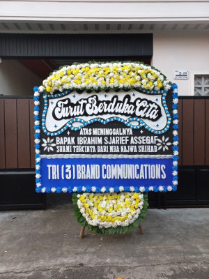 Papan Bunga Duka di Halmahera Timur